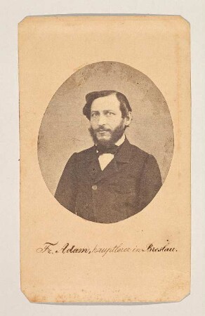 Porträt Friedrich Adam : Foto-/Bildersammlung Stenografische Sammlung. Porträt Friedrich Adam. Photographie. Carte de visite (um 1852). Dresden: SLUB P a 0025