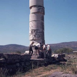 Samos. Äußeres Peripteros. An der Kolónna im Heraion; 4. Säule des äußern Peripteros, von Nordost-Ecke aus, 104 Säulen insgesamt. E70
