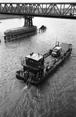Einsatz von Spezialisten der Flusspionierkompanie 736 im Rhein im Zusammenhang mit dem Raubüberfall in Lebach.