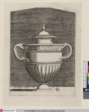 [Antike Vase mit zwei Henkeln]