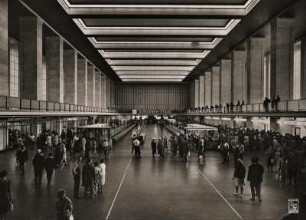 Berlin-Tempelhof, Zentral-Flughafen, Flughalle
