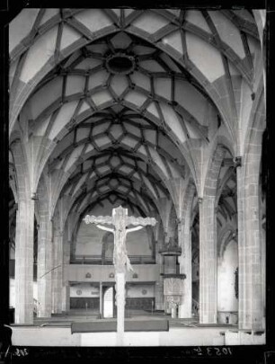 Alexanderkirche; Innenraum von Westen vor der Restaurierung