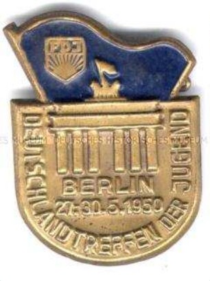 FDJ (Freie Deutsche Jugend), 1. Deutschlandtreffen der Jugend in Berlin