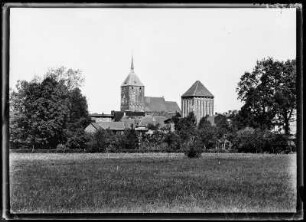 Schlawe (Slawno/Polen). Blick auf die Stadt mit Stadtpfarrkirche