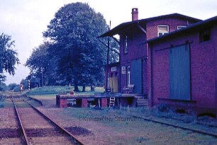 Blumendorf: Bahnhof