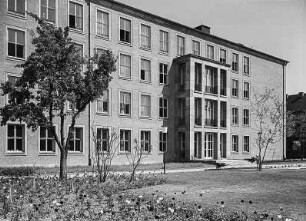 Hochschule für Verkehrswesen "Friedrich List"
