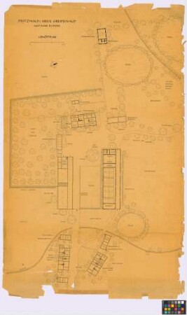Pritzwald (Kreis Greifswald): Hof Max Sydow. Lageplan mit. - Schweinestall und Backhaus (Grundriss). - drei Teiche (drei Aufsichten). - Schuppen (Grundriss). - Wagen- und Geräteschuppen (Grundriss). - Wohnhaus (Grundriss). - Pumpe (Grundriss). - Brunnen (Grundriss). - Schweinestall (Grundriss). - Dungstätten (Aufsicht und Umriss). - Pumpe (Grundriss). - vier Aborte (vier Grundrisse). - drei Schuppen und Schweinestall (drei Grundrisse). - zwei Tagelöhnerhäuser (zwei Grundrisse). - Kuhstall (Grundriss)