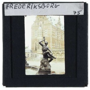 Hillerød, Schloss Frederiksborg : Neptunbrunnen (Kopie nach dem Original), Triton