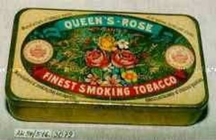 Blechdose für 50g Tabak "QUEEN'S-ROSE FINEST SMOKING TOBACCO" (Abbildung eines Blumenbuketts)