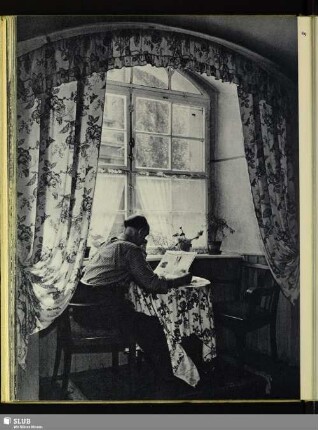 89 Tiefe Fensternische in einem Haus am Burglehn