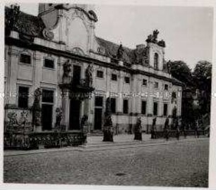 Prag, Loreto-Komplex, Fassade