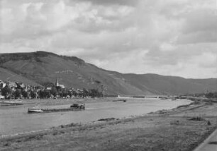 Unterwasser Staustufe Zeltingen/Mosel