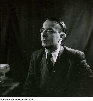 Portraitserie Hans Peter Schmitz