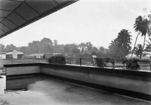 Terrasse : Blick von einer Terrasse.
