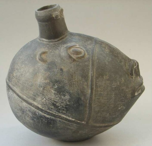 Clay vessel