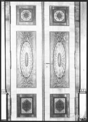 Potsdam, Stadtschloss, Paradekammern Friedrich Wilhelm III., Etrurisches Zimmer, R.: 16, Tür.