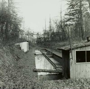 Deutschland, Medingen, Kr. Dresden, Abwasseraufbereitungsanlage mit Klärbecken