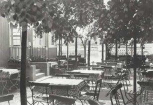 Dresden-Loschwitz, Friedrich-Wieck-Straße 26. Gasthaus Körnergarten. Biergarten