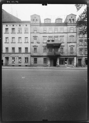 Görlitz-Altstadt, Elisabethstraße 19. Wohnhaus mit Laden (um 1850). Straßenfront