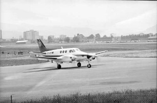 Freiburg: Lufthansa-Maschinen auf dem Rollfeld