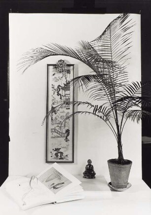 Stilleben mit chinesischen Stilelementen