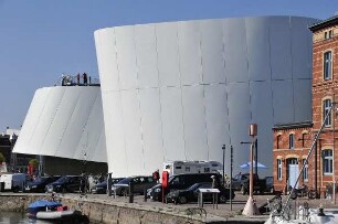Stralsund - Ozeaneum : Aufgenommen vor dem Ozeaneum von Stralsund am 21. April 2011