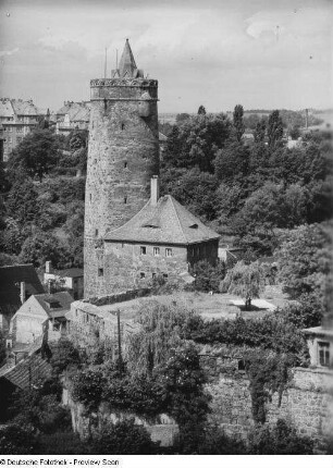 Bautzen. Blick von der Inneren Lauenstraße 8 zur Alten Wasserkunst (1558; W. Röhrscheidt )