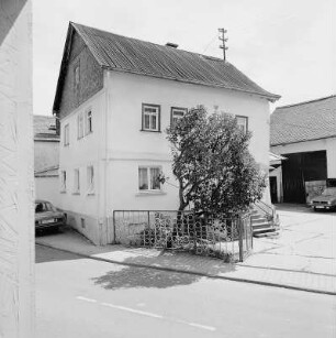 Heidenrod, Nassauer Straße 27
