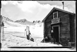 Arosa, Ramozhütte mit Pizza Naira