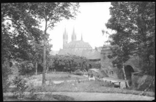 Eger (Böhmen). Blick von der Kaiserburg zur Basilika St. Nikolaus