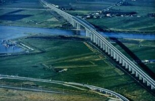 Hochbrücke über den Nord-Ostsee-Kanal, Brunsbüttel
