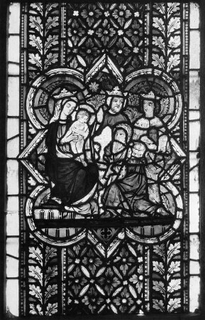 Glasfenster mit Anbetung der Heiligen drei Könige