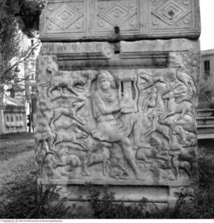 Sarkophag mit der Darstellung des Orpheus zwischen den Tieren