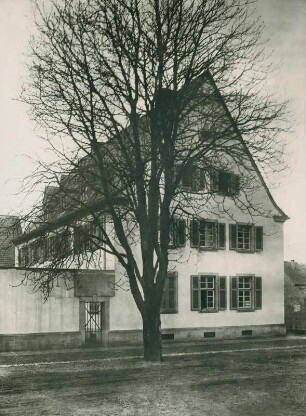 Postgebäude