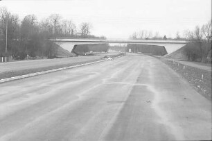 Freiburg: Lehenerbrücke über Autobahnzubringer Mitte