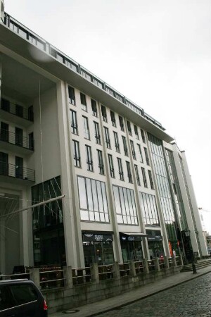 Dresden: Haus am Zwinger (sog. Büroriegel)