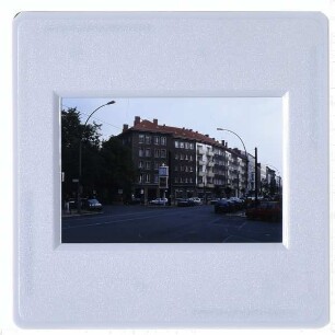 Berlin, Wohn- u. Geschäftshaus Schwedter Str./Kastanienallee