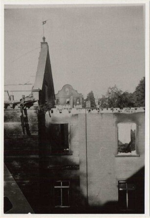 Zerstörung des Luisenheims und Wiederaufbau. Wöchnerinnenheim