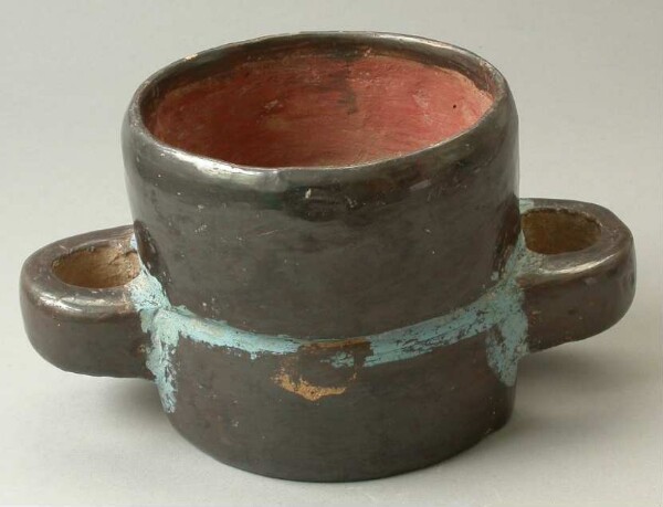 Clay vessel