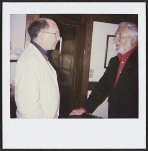 Wolfram Siebeck und Bernard Antony im Sundgauer Käs-Kaller in Vieux-Ferrette