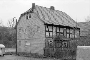 Zweiseithof (Zweiseithof); Burghaun, Hauptstraße 23