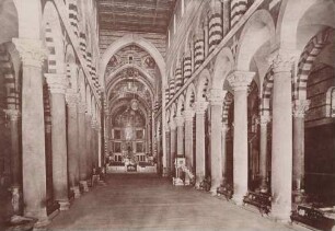 Innenansicht des Doms von Pisa