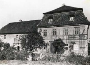 Schirmenitz. Altes Pfarrhaus (hier übernachtete am 24.4.1547 Kaiser Karl V. während der Schlacht bei Mühlberg)