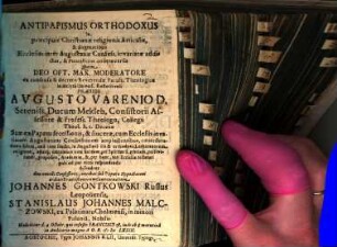 Antipapismus orthodoxus in praecipuis Christianae religionis articulis ... inter Aug. Conf. invariatae addictas ecclesias et pontificios controversis