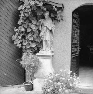 Hl. Johannes Nepomuk; Eltville, Holzstraße 40
