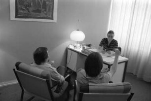 Pro Familia. Deutsche Gesellschaft für Familienplanung Ortsverband Karlsruhe e.V. Beratungsbüro Kaiserstraße 209