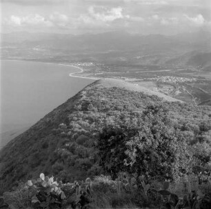Sizilien. Blick auf Tindari