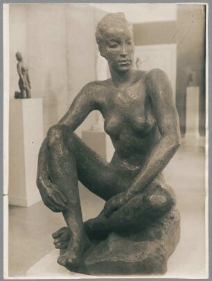 Sitzende, 1929, Bronze