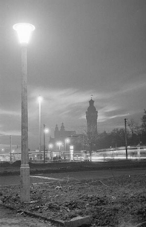 Das Neue Rathaus in der Abenddämmerung