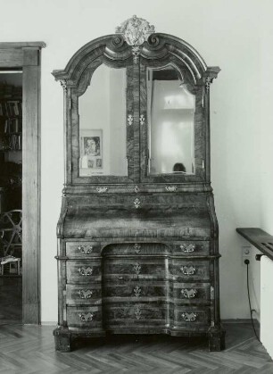 Schreibschrank